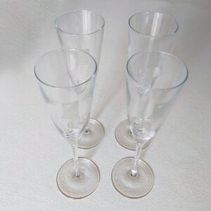 4 Flûtes à champagne en cristal d’Arc
